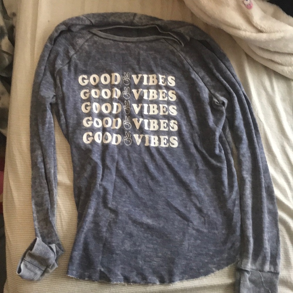 Long sleeve t shirt